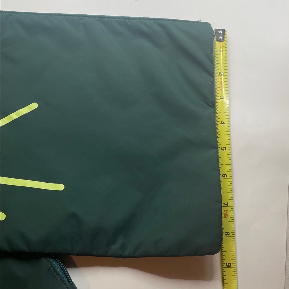 Aerie Green Cosmetic Bags with Yellow Design 000769 - Picture 3 of 9